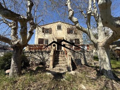 Villa - 180 m² - 5 pièces