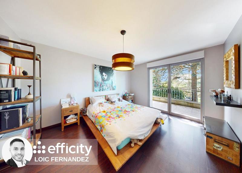 Maison - 189 m² - 6 pièces