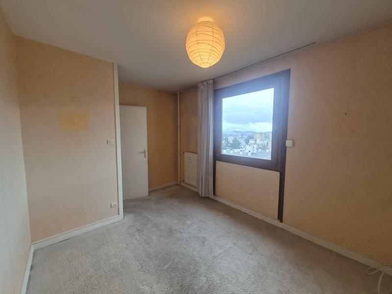 Appartement - 97 m² - 5 pièces