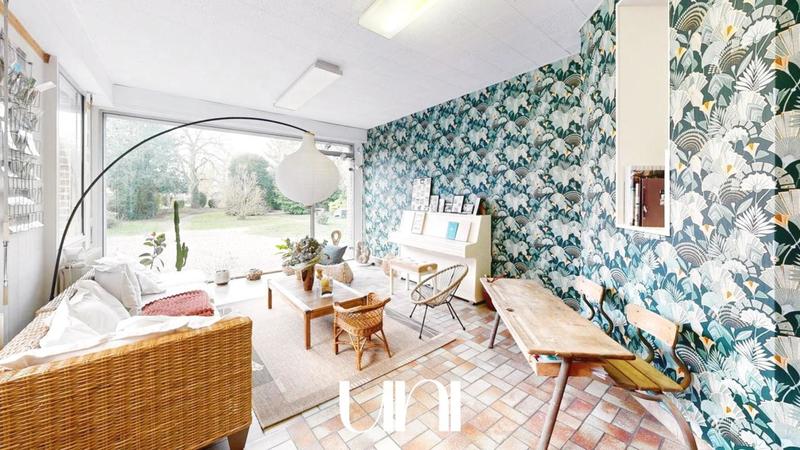 Maison - 450 m² - 16 pièces