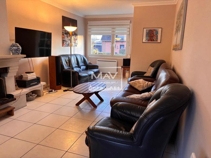 Maison - 103 m² - 5 pièces