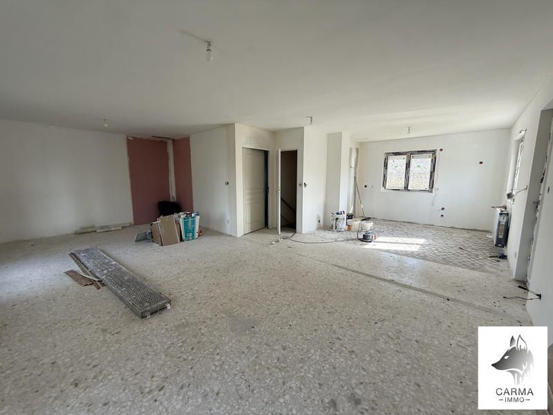 Maison - 150 m² - 7 pièces