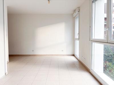 Studio - 26 m² - 1 pièce