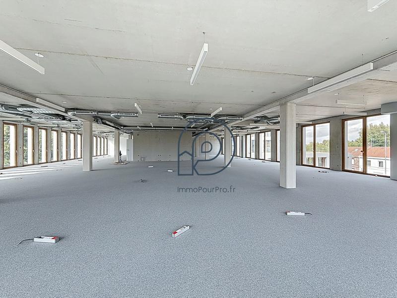 Bureau - 4 630 m²