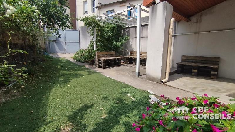 Maison - 97 m² - 4 pièces