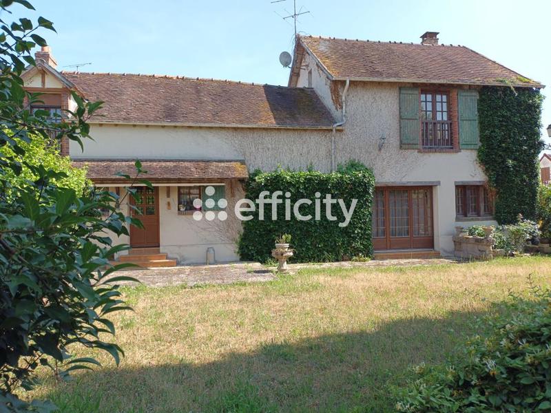 Maison - 200 m² - 7 pièces