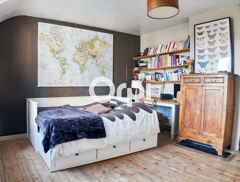 Propriété - 310 m² - 8 pièces