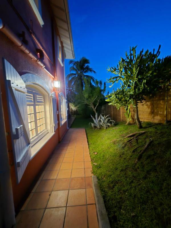 Villa - 176 m² - 5 pièces