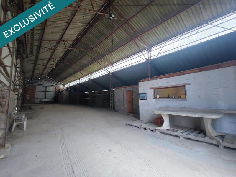 Local commercial - 373 m² - 2 pièces