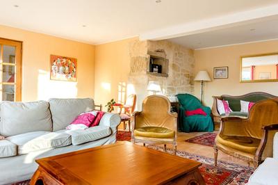 Maison - 305 m² - 10 pièces