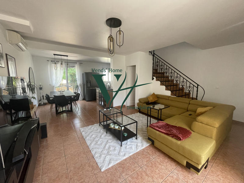 Maison - 88 m² - 4 pièces