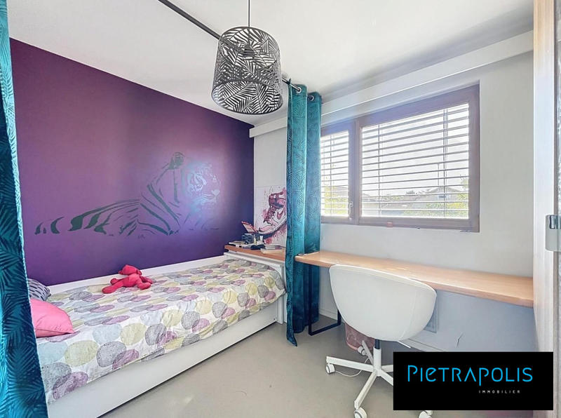 Appartement - 87 m² - 4 pièces