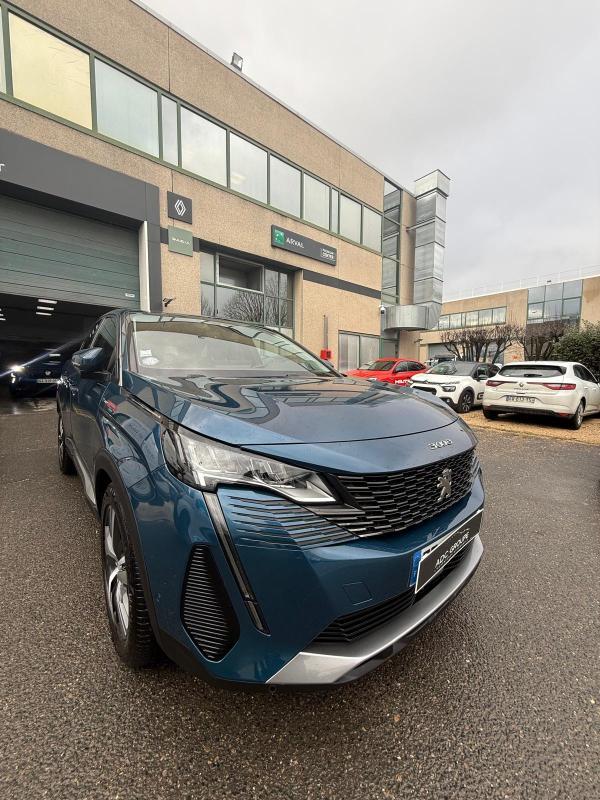 Peugeot 3008 II (2) 1.6 Hybrid 225 Allure E-Eat8 2020