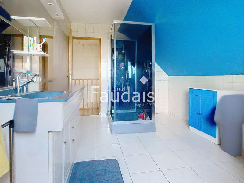 Maison - 162 m² - 6 pièces