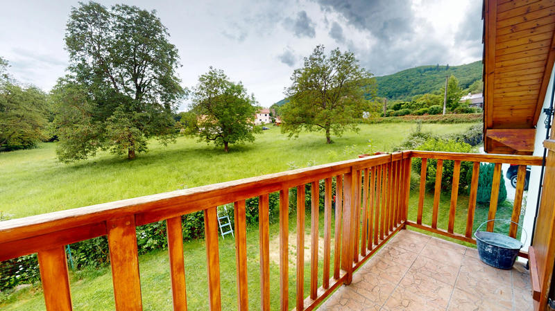 Maison - 105 m² - 4 pièces