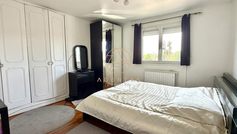 Maison - 165 m² - 7 pièces