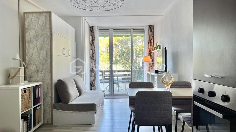 Studio - 20 m² - 1 pièce