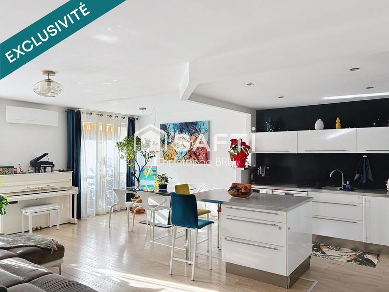 Appartement - 81 m² - 3 pièces