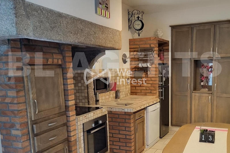 Maison - 195 m² - 6 pièces