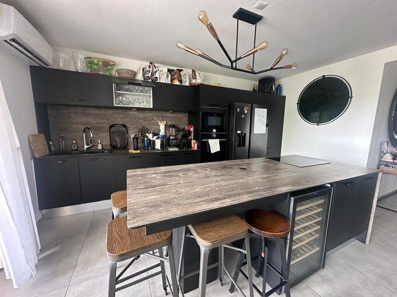 Appartement - 91 m² - 4 pièces