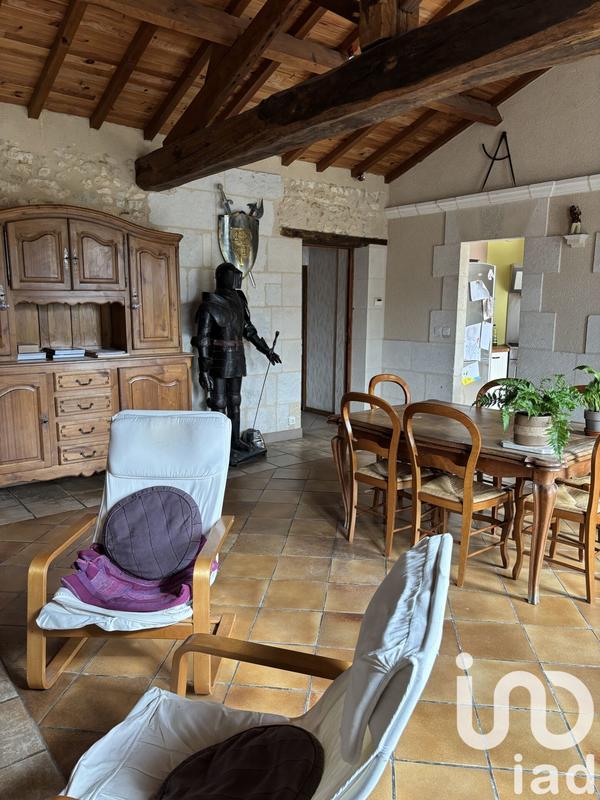 Maison - 220 m² - 6 pièces