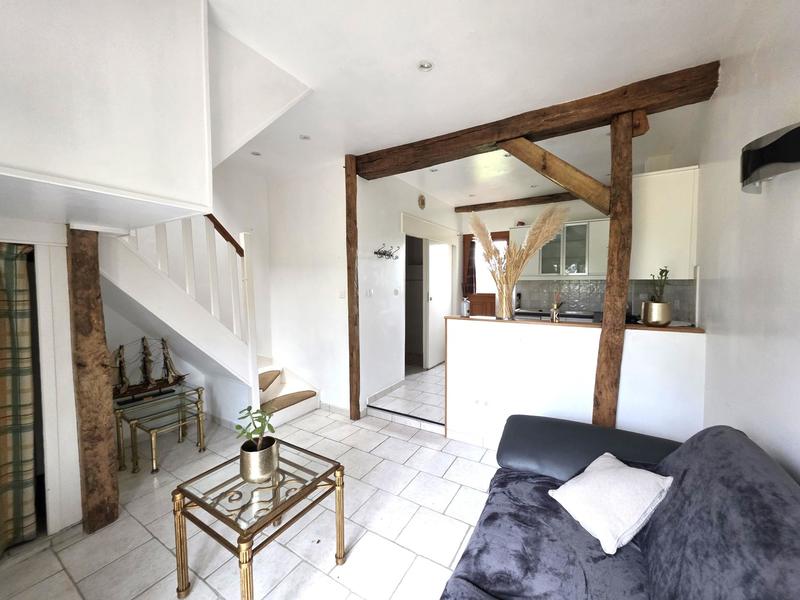 Maison - 200 m² - 9 pièces