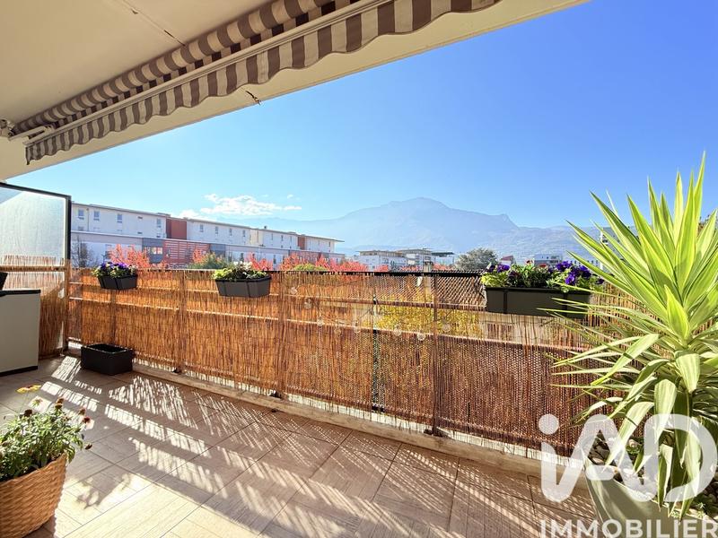 Appartement - 85 m² - 4 pièces