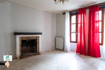Maison - 181 m² - 6 pièces