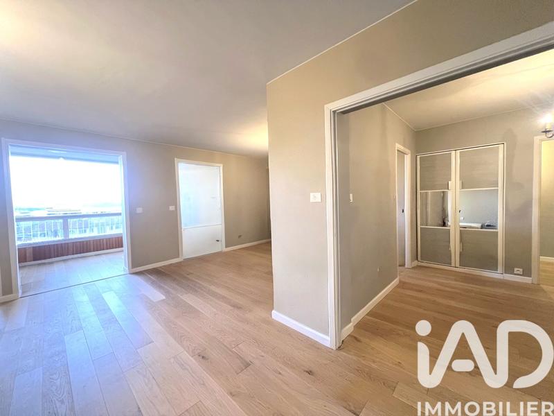 Appartement - 127 m² - 6 pièces