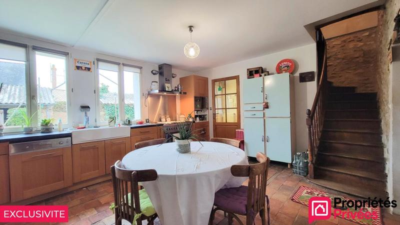 Maison - 191 m² - 8 pièces