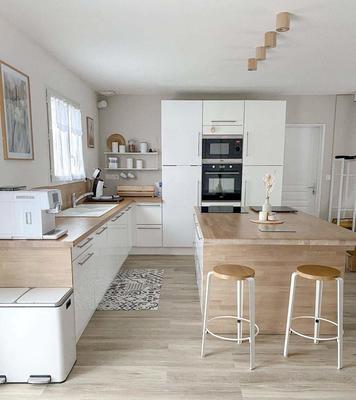 Maison - 80 m² - 5 pièces