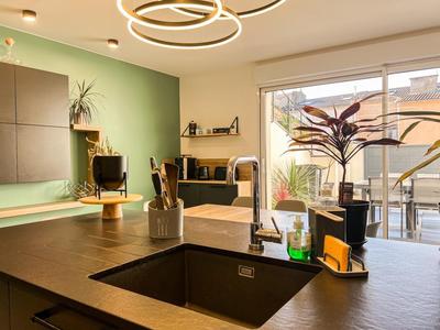 Propriété - 188 m² - 7 pièces