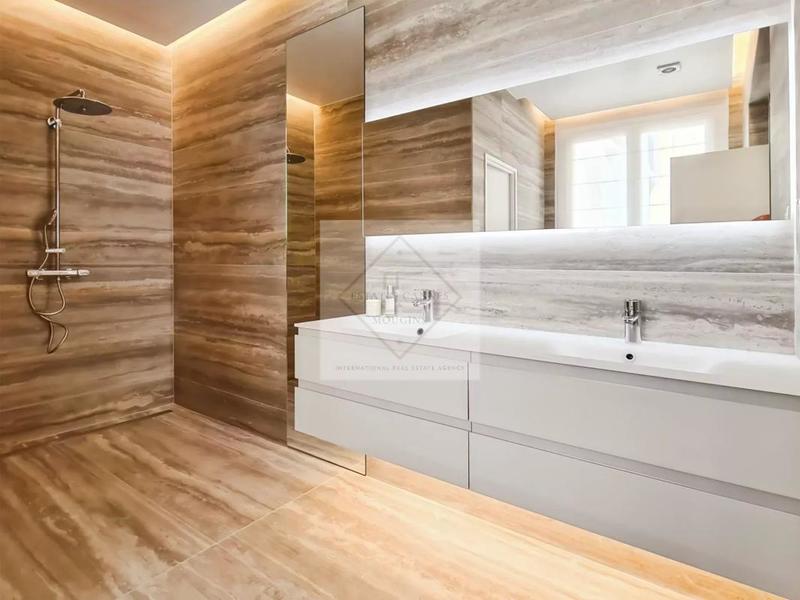 Maison de ville - 131 m² - 4 pièces