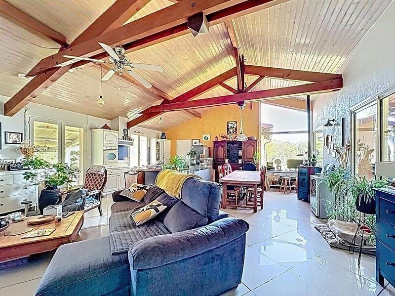 Maison - 140 m² - 4 pièces