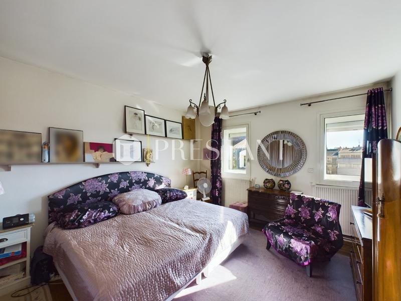 Immeuble - 380 m² - 10 pièces