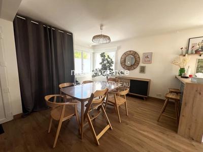 Maison - 113 m² - 6 pièces