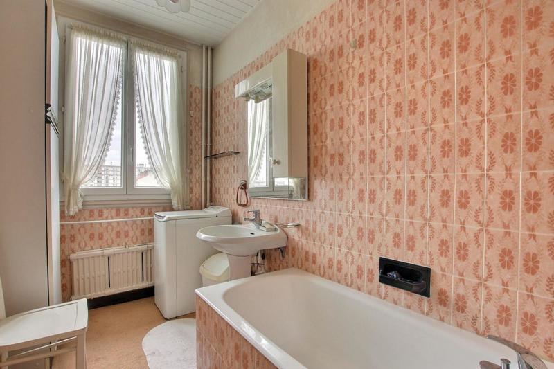 Appartement bourgeois - 102 m² - 5 pièces