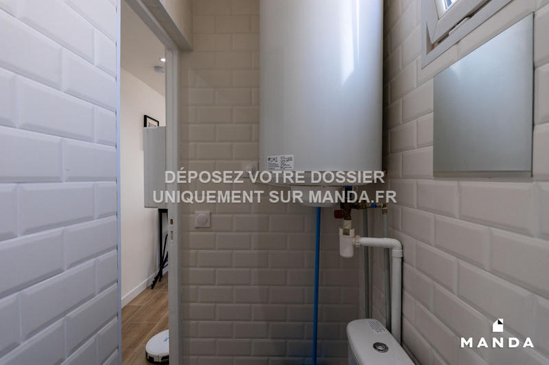 Chambre - 11 m² - 4 pièces