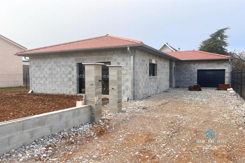 Villa - 121 m² - 5 pièces