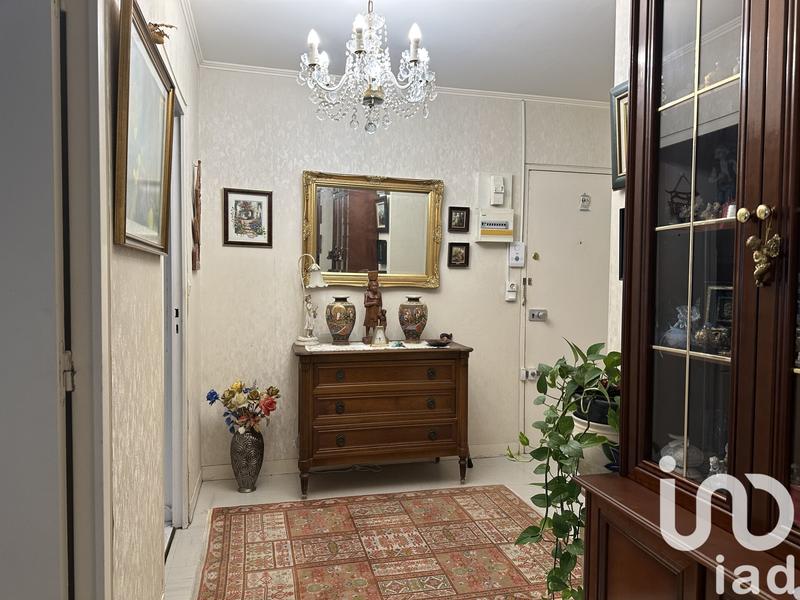 Appartement - 82 m² - 3 pièces