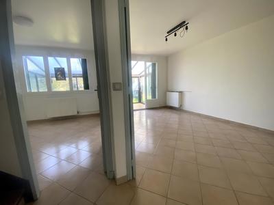 Maison - 96 m² - 5 pièces