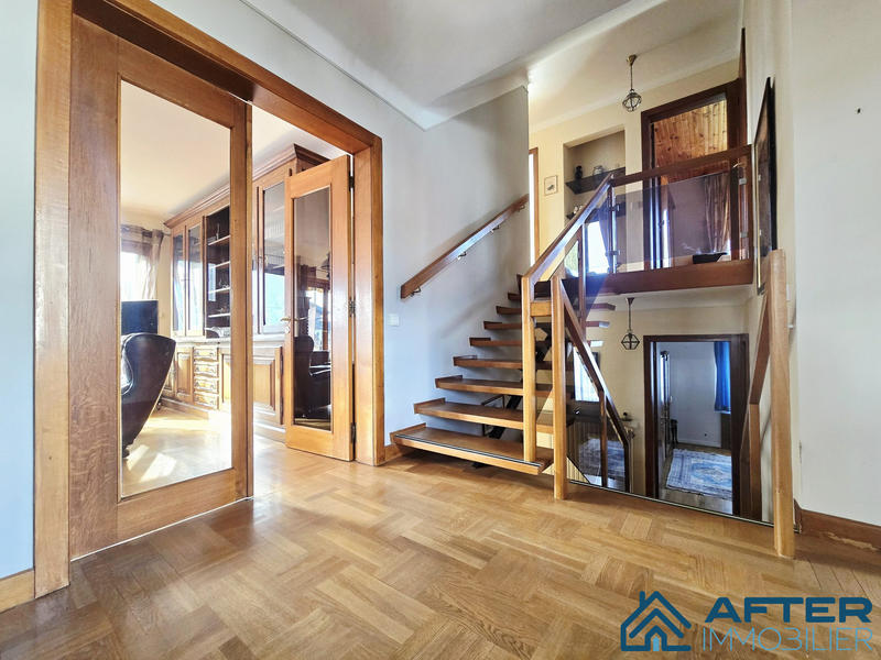 Maison - 148 m² - 6 pièces