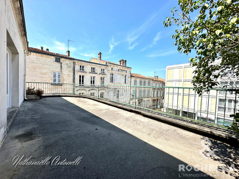 Immeuble - 437 m² - 3 pièces