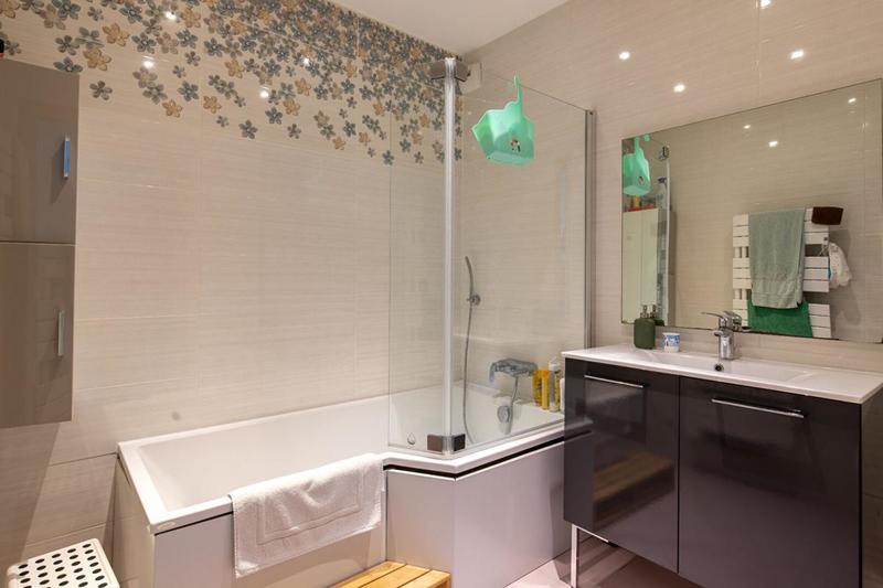 Maison - 238 m² - 8 pièces