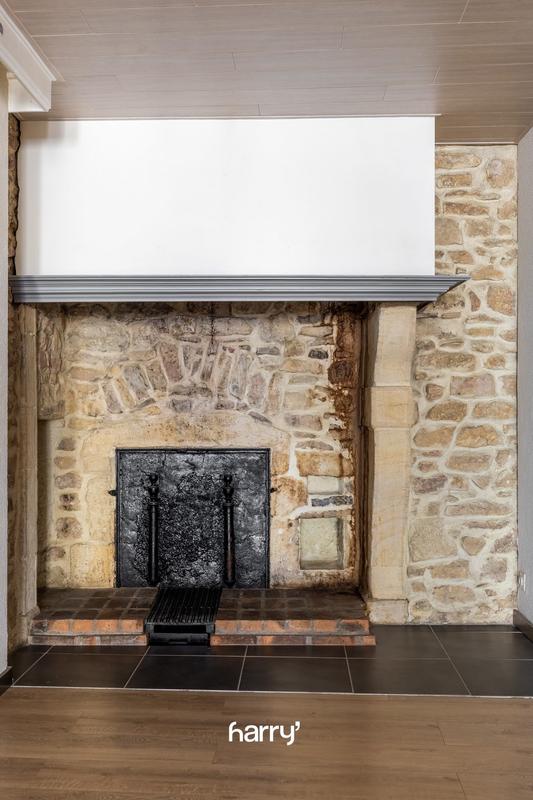 Appartement - 85 m² - 3 pièces