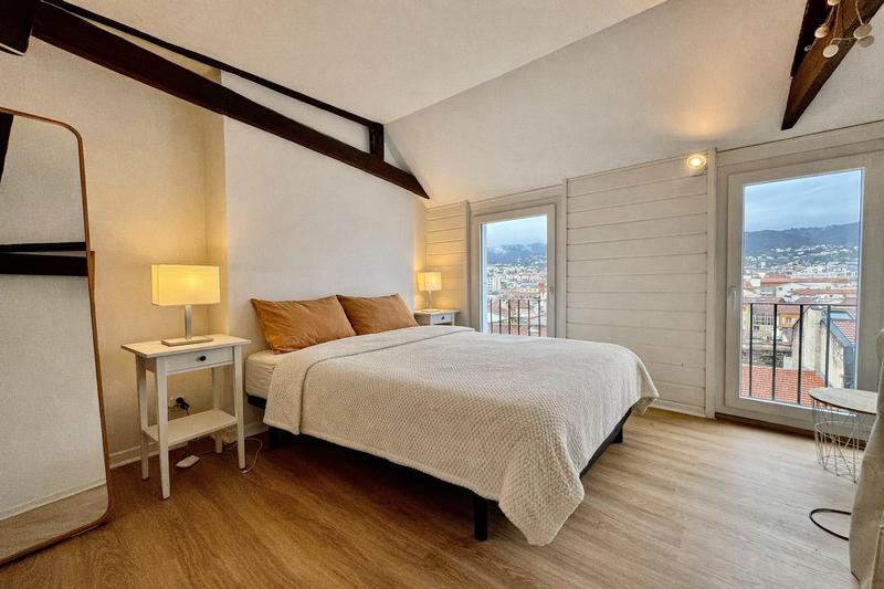 Duplex - 70 m² - 3 pièces