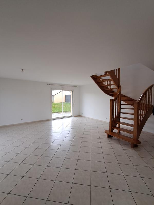 Maison - 105 m² - 5 pièces