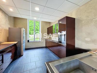 Maison - 150 m² - 5 pièces