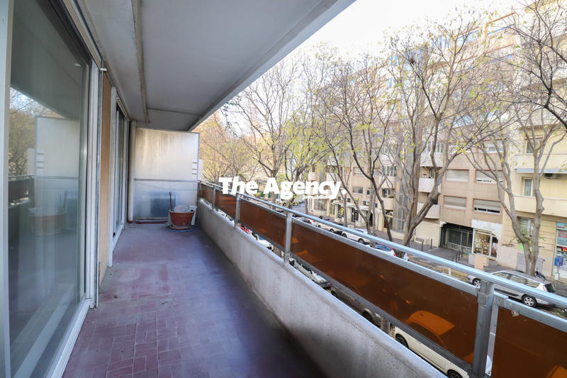 Appartement - 95 m² - 4 pièces