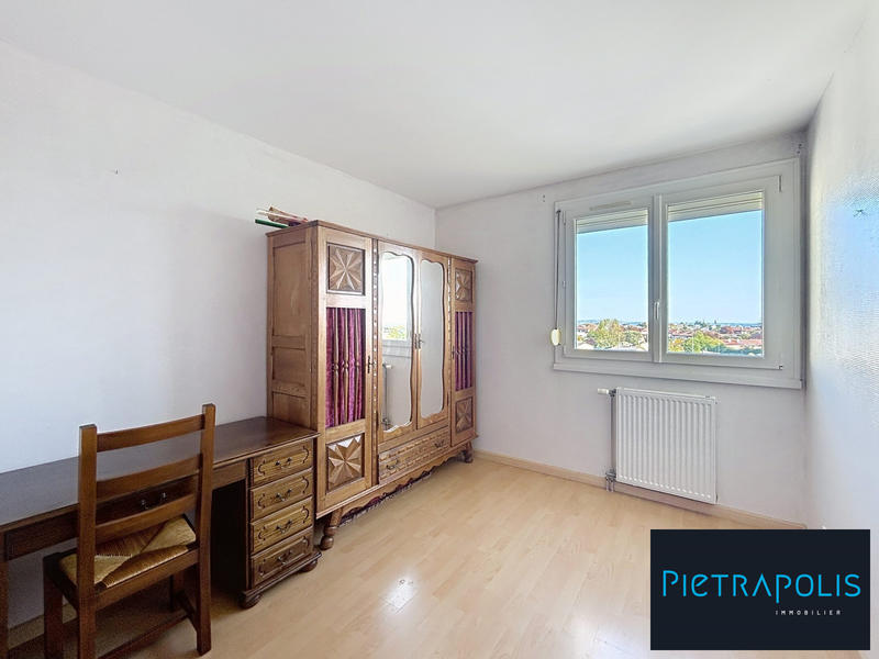 Appartement - 82 m² - 4 pièces